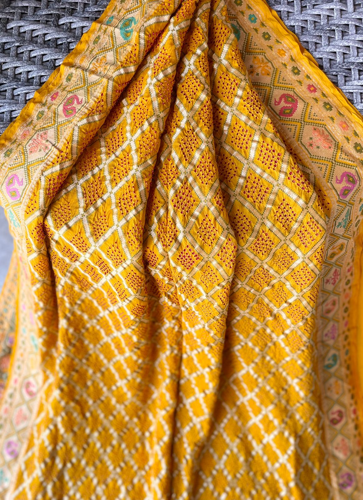 Riya - A Gem Meenakari Motif Saree