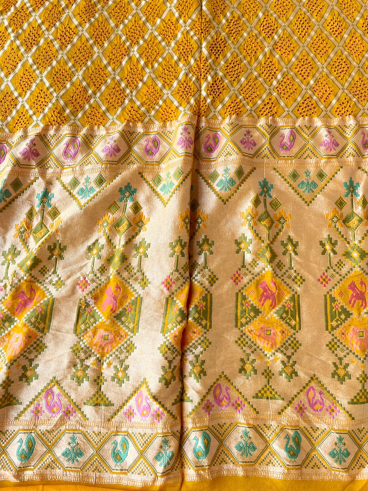 Riya - A Gem Meenakari Motif Saree