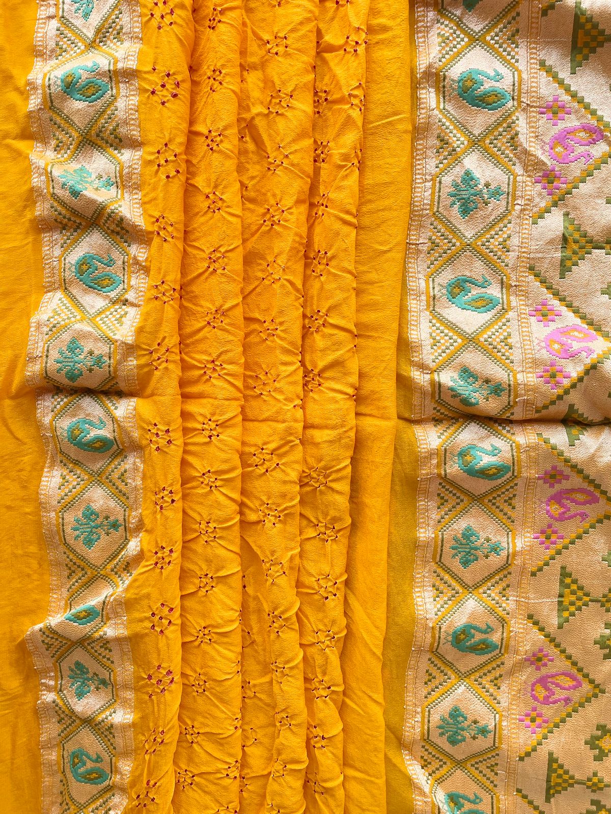 Riya - A Gem Meenakari Motif Saree