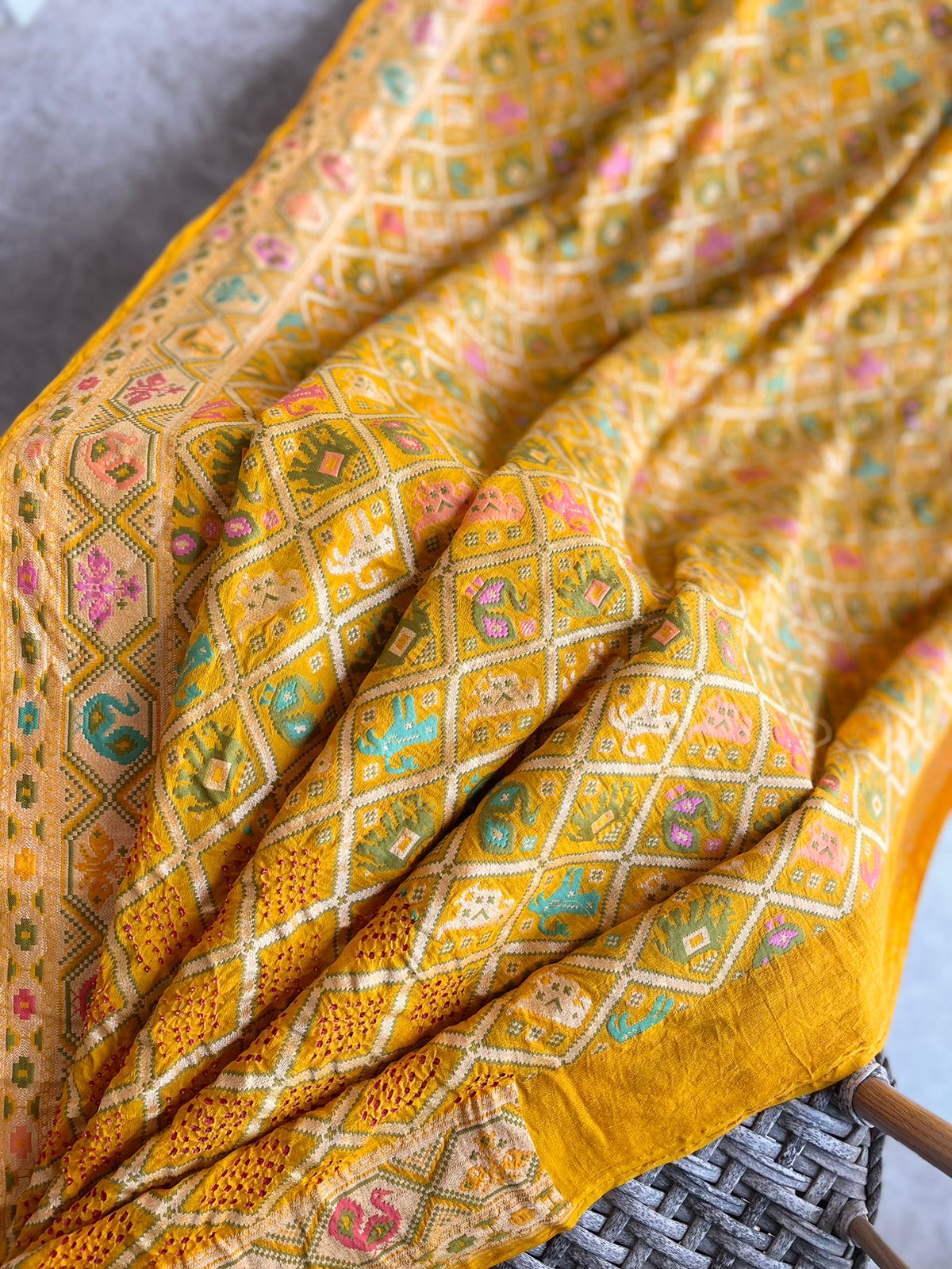 Riya - A Gem Meenakari Motif Saree