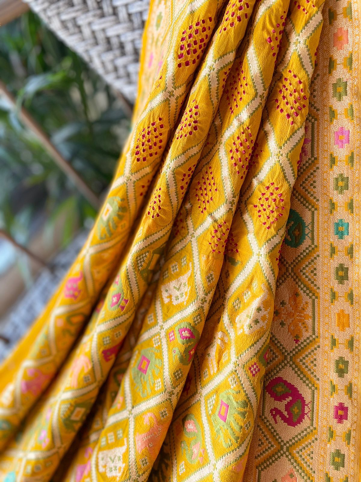 Riya - A Gem Meenakari Motif Saree