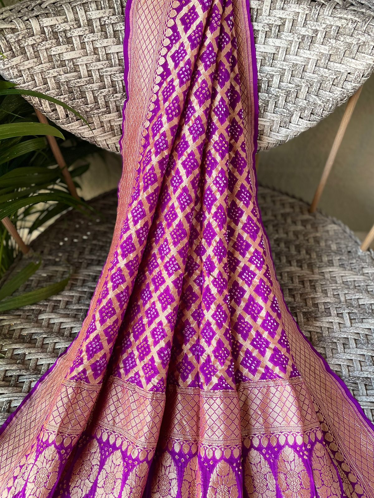 Charu - Divinely Good Looking Dupatta