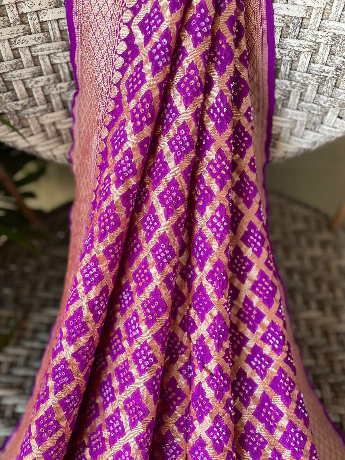 Charu - Divinely Good Looking Dupatta