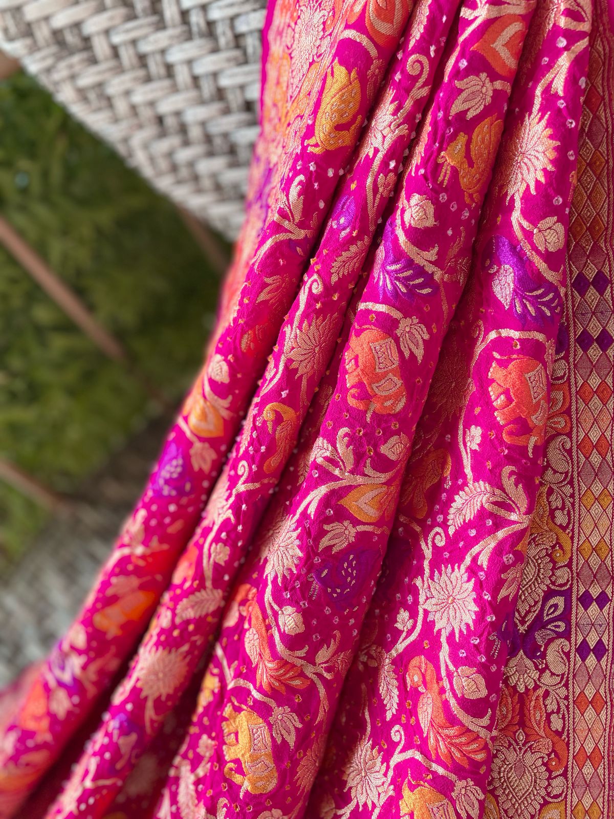 Hansika - Beautiful As Swan Meenakari Motif Dupatta