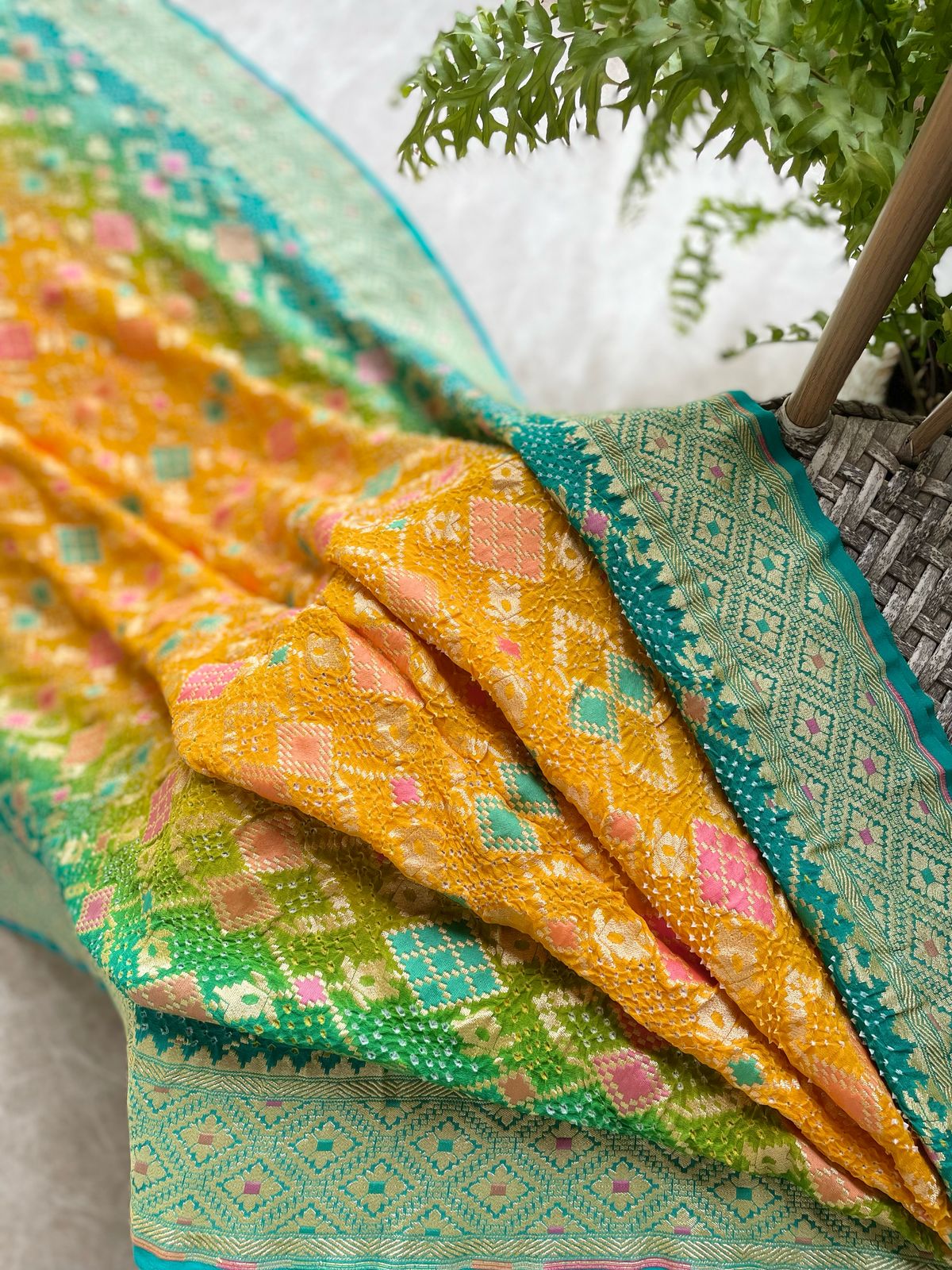 Anjali - Gift To God Meenakari Saree