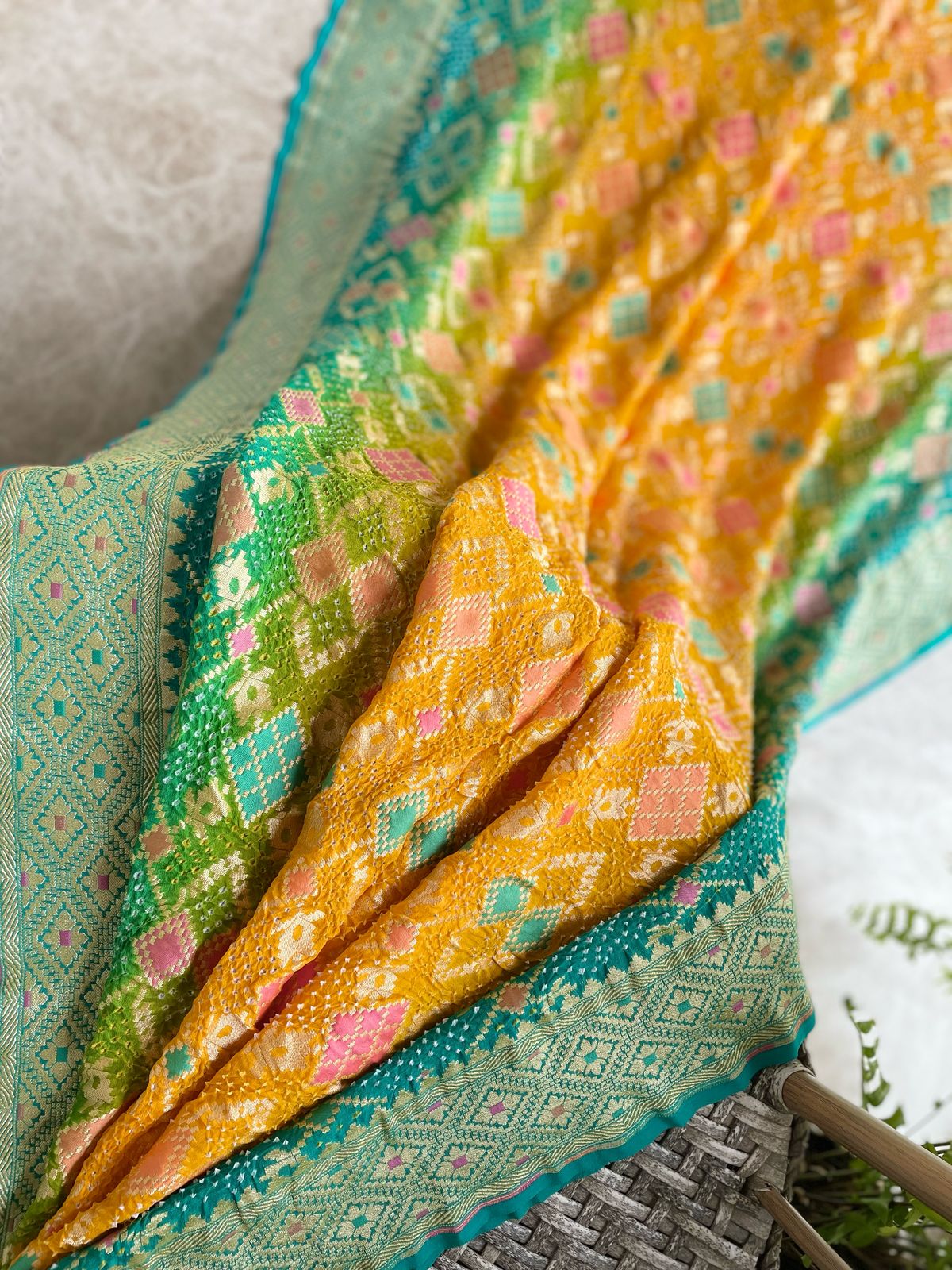Anjali - Gift To God Meenakari Saree