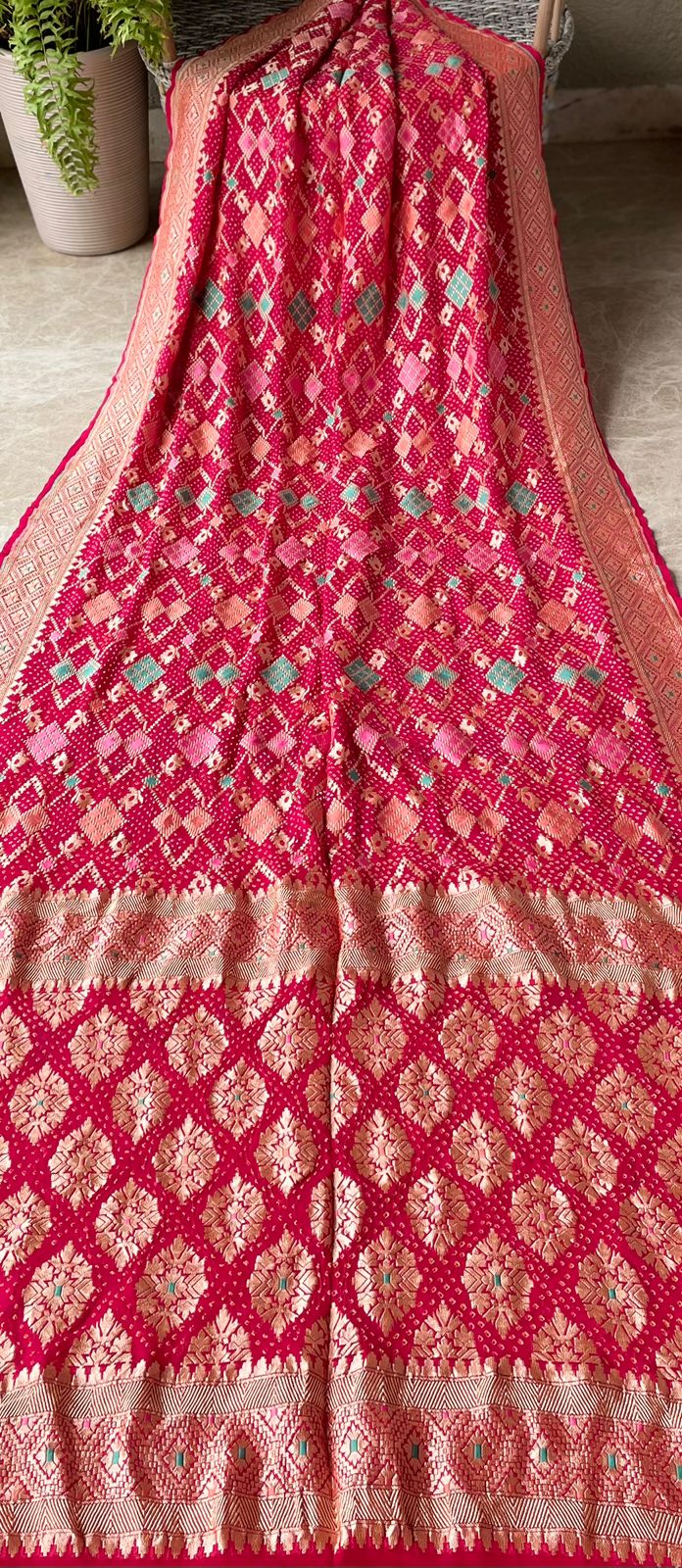 Sanjana - Gentle Meenakari Saree