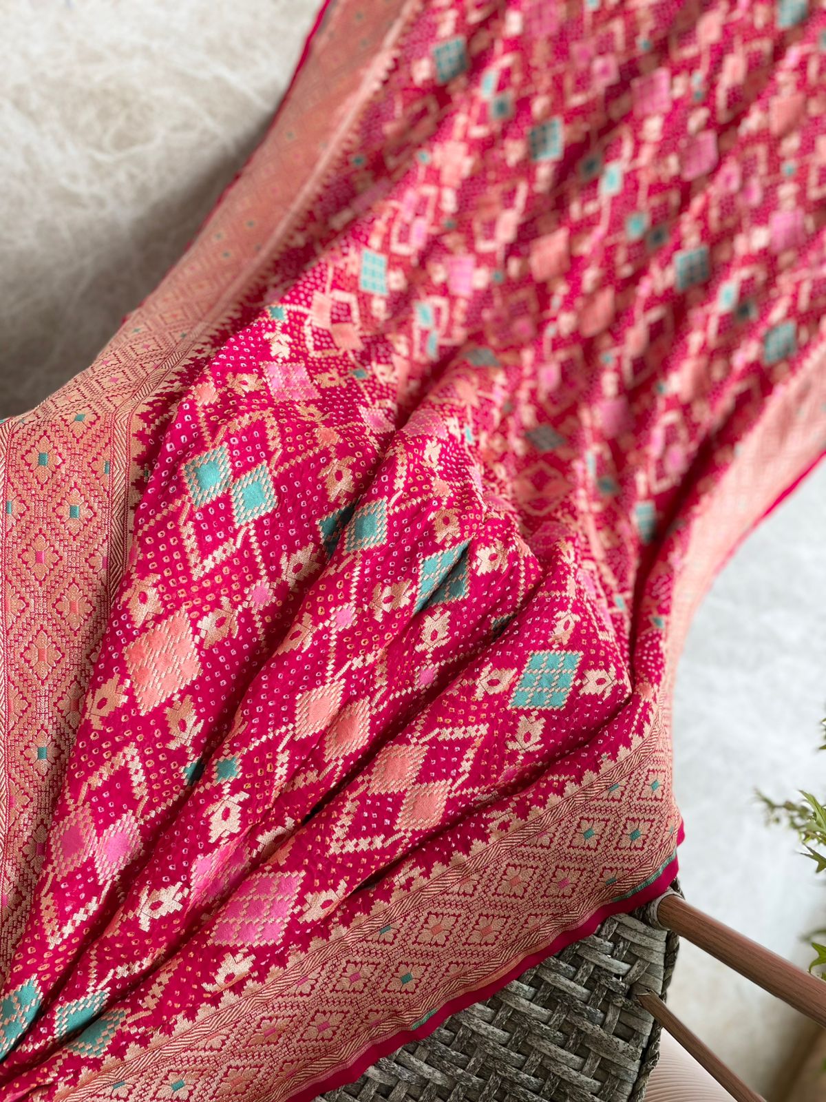 Sanjana - Gentle Meenakari Saree