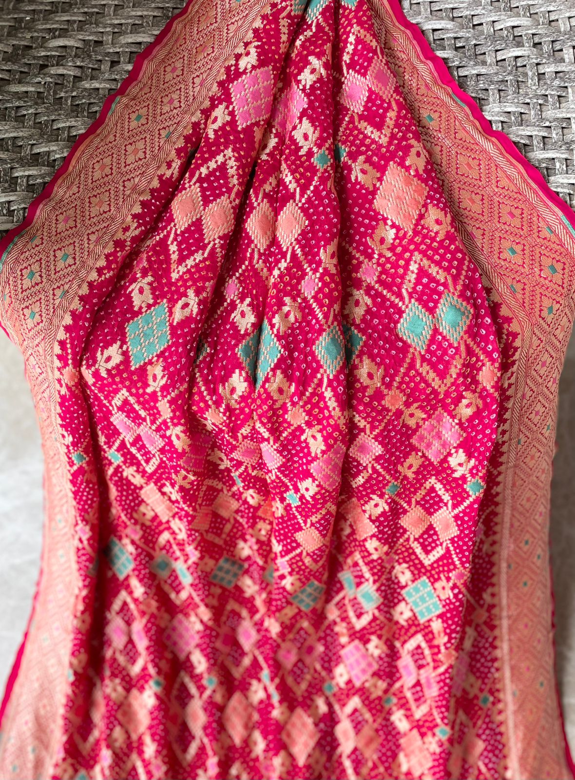 Sanjana - Gentle Meenakari Saree