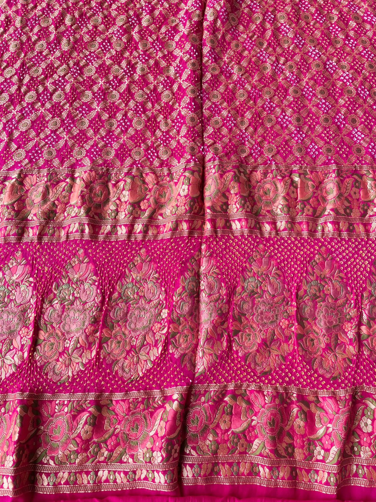 Arya - Noble Goddess Meenakari Motif Saree