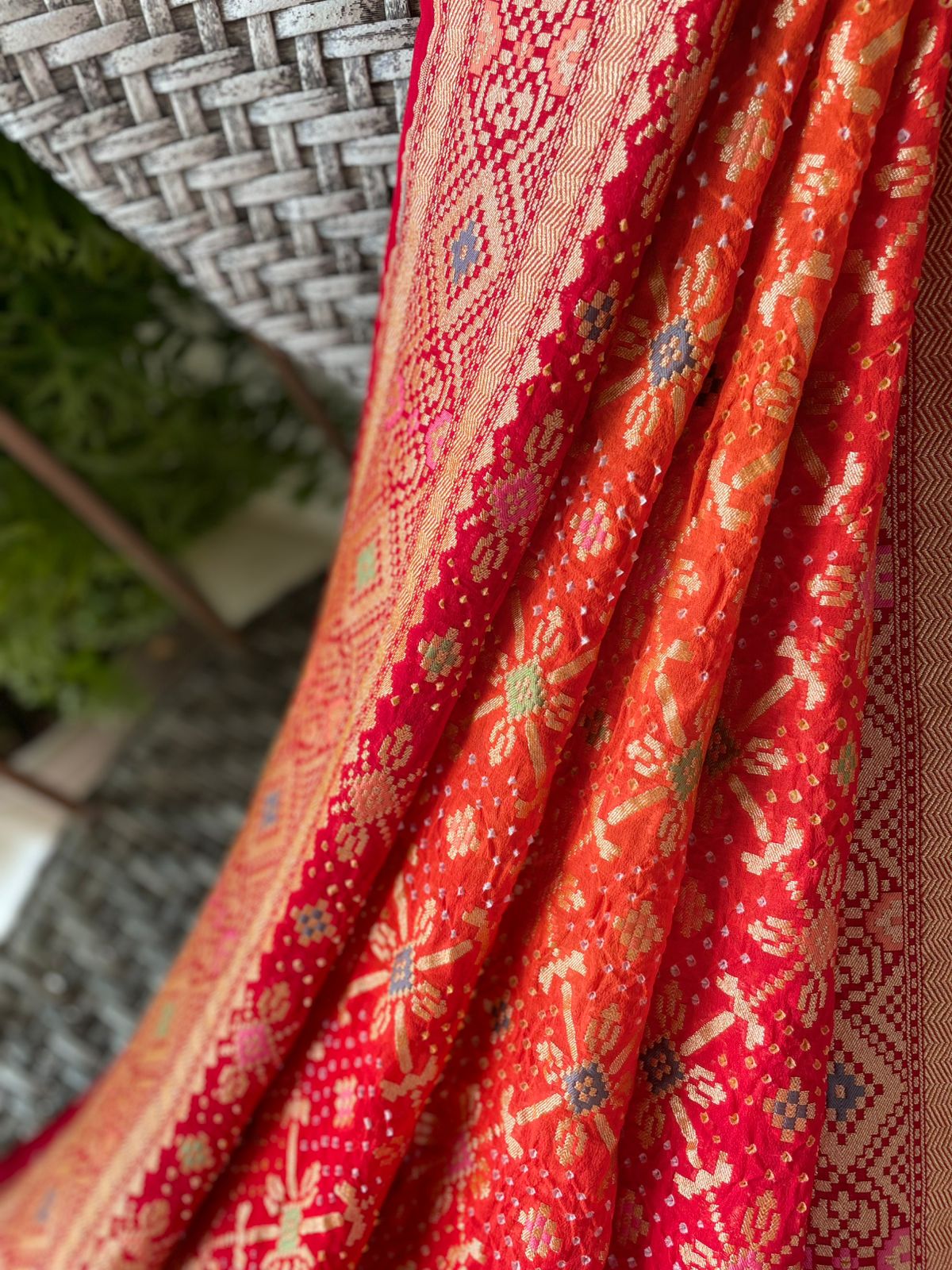 Tanishka - Goddess of Gold Meenakari Dupatta