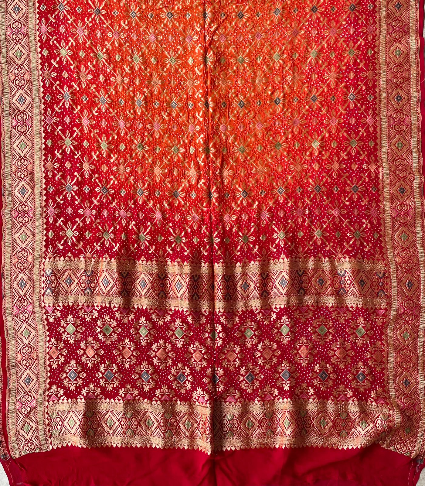 Tanishka - Goddess of Gold Meenakari Dupatta