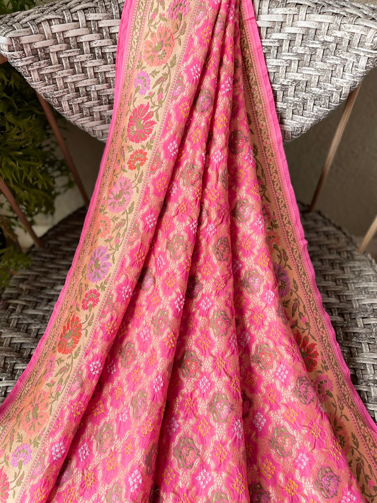 Aarna - A Beautiful Stream Meenakari Motif Saree