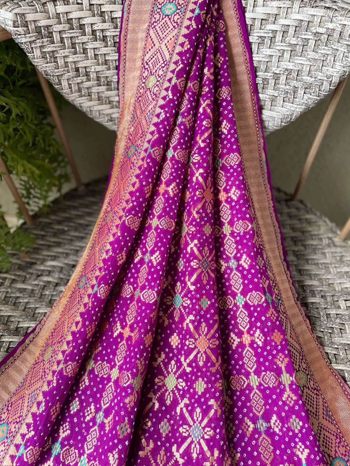 Seher - Early Morning Bliss Meenakari Saree