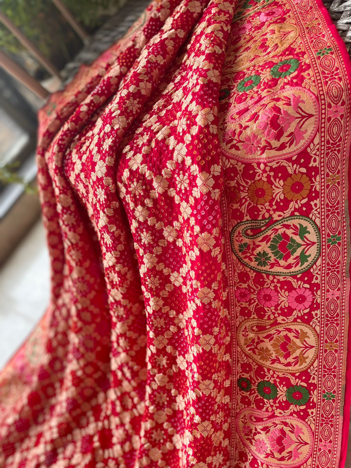 Raani Sa - The Respectful Queen Meenakari Motif Saree