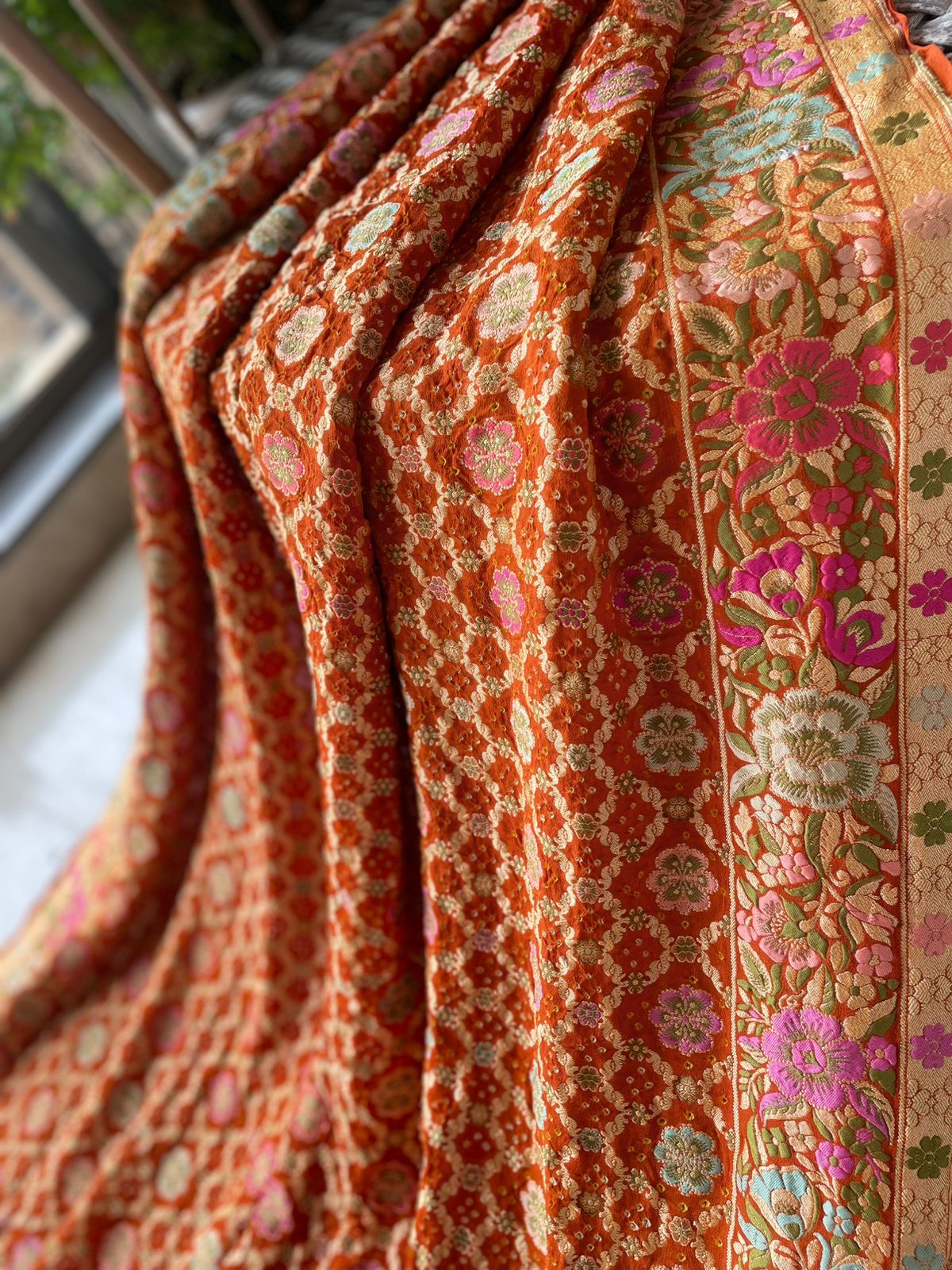 Ritija - Courageous Meenakari Motif Saree