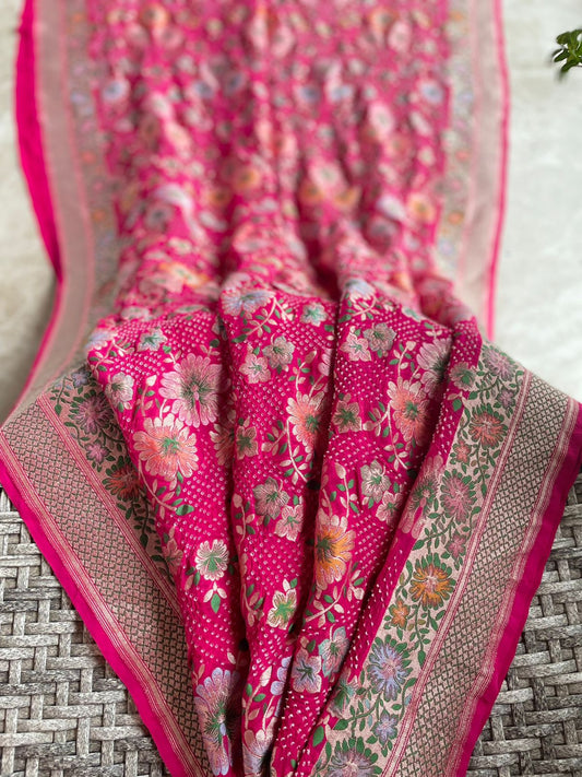 Ruhani - Enchanting Beauty Meenakari Motif Saree