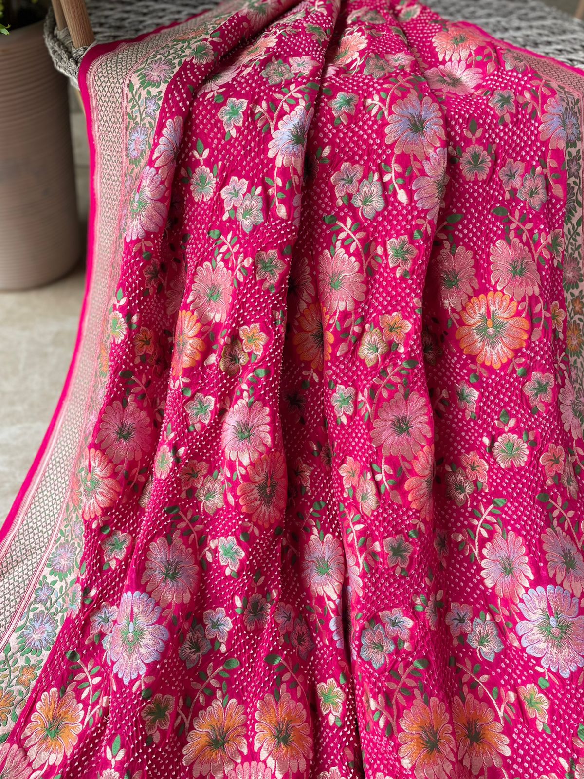 Ruhani - Enchanting Beauty Meenakari Motif Saree