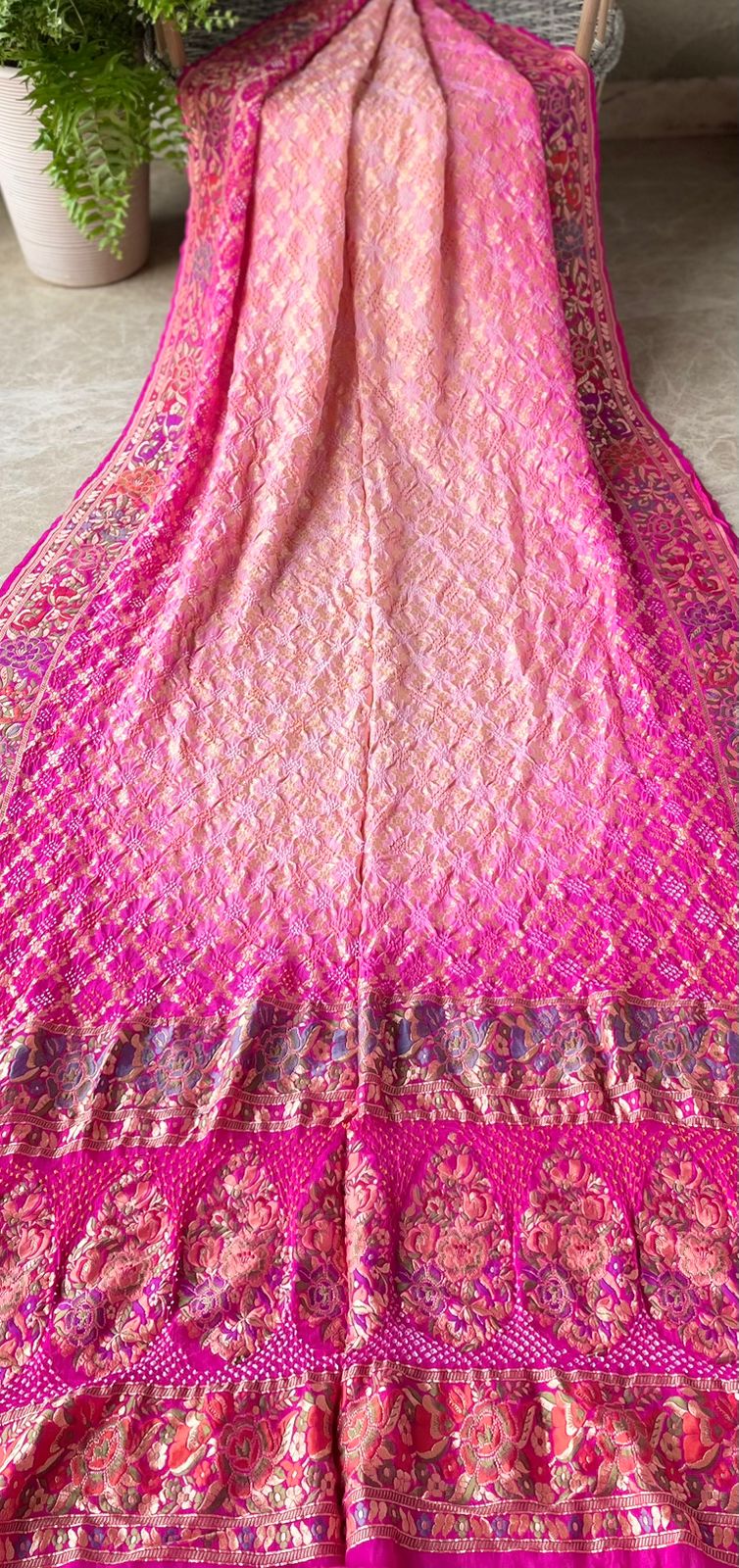 Hetvi - Love Meenakari Motif Saree