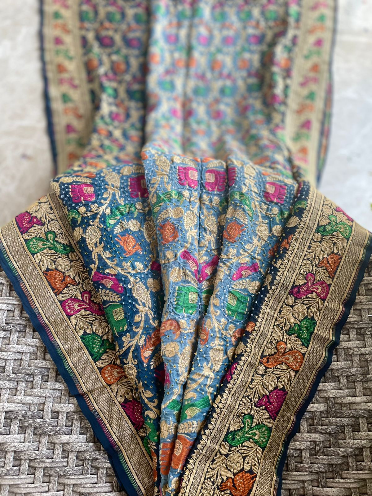 Saanjh - A Glorified Sunset Meenakari Motif Saree