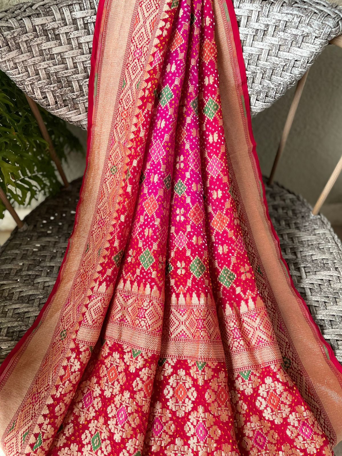 Farha - Red & Pink Meenakari Bandhani Dupatta