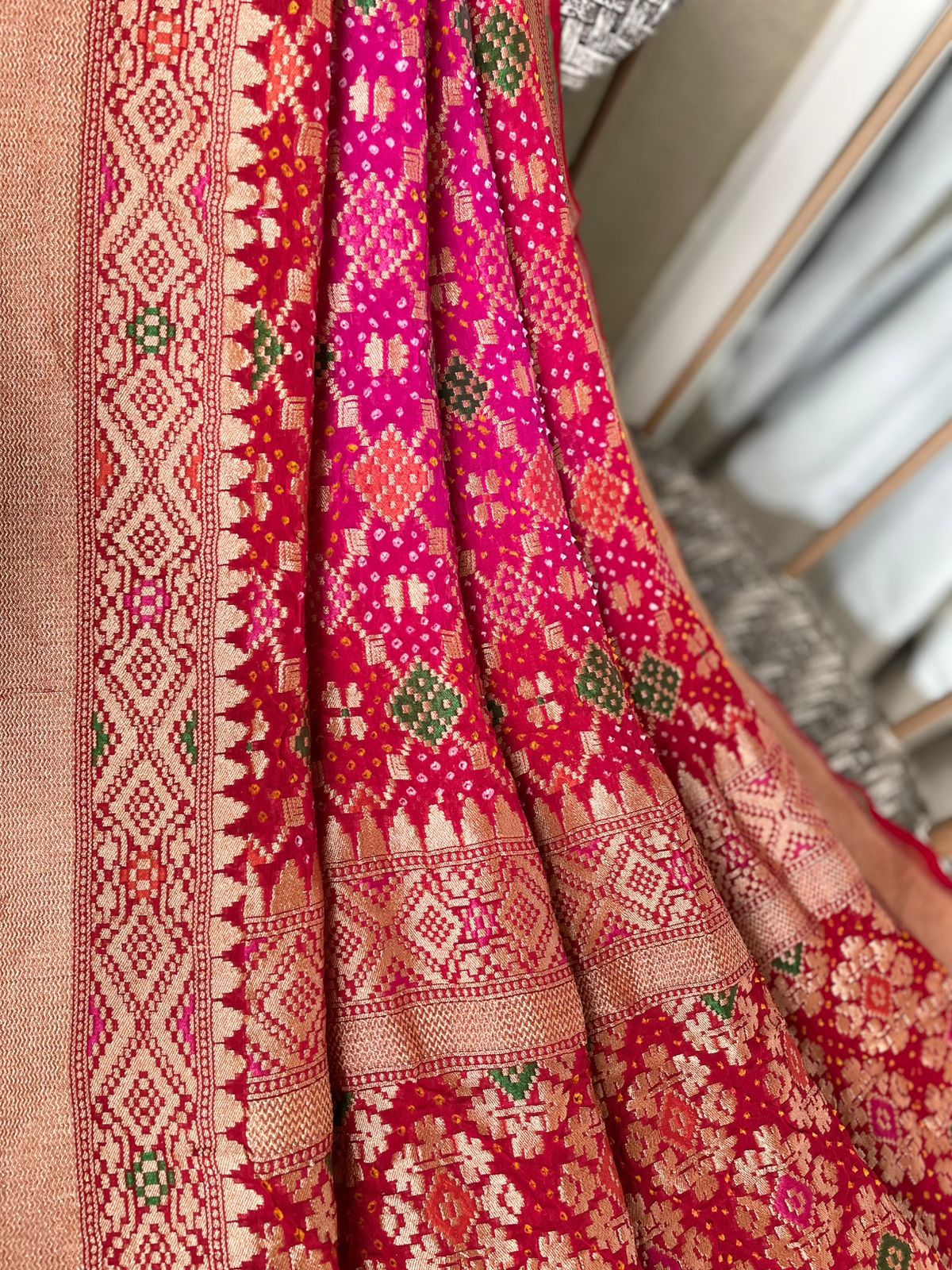 Farha - Red & Pink Meenakari Bandhani Dupatta