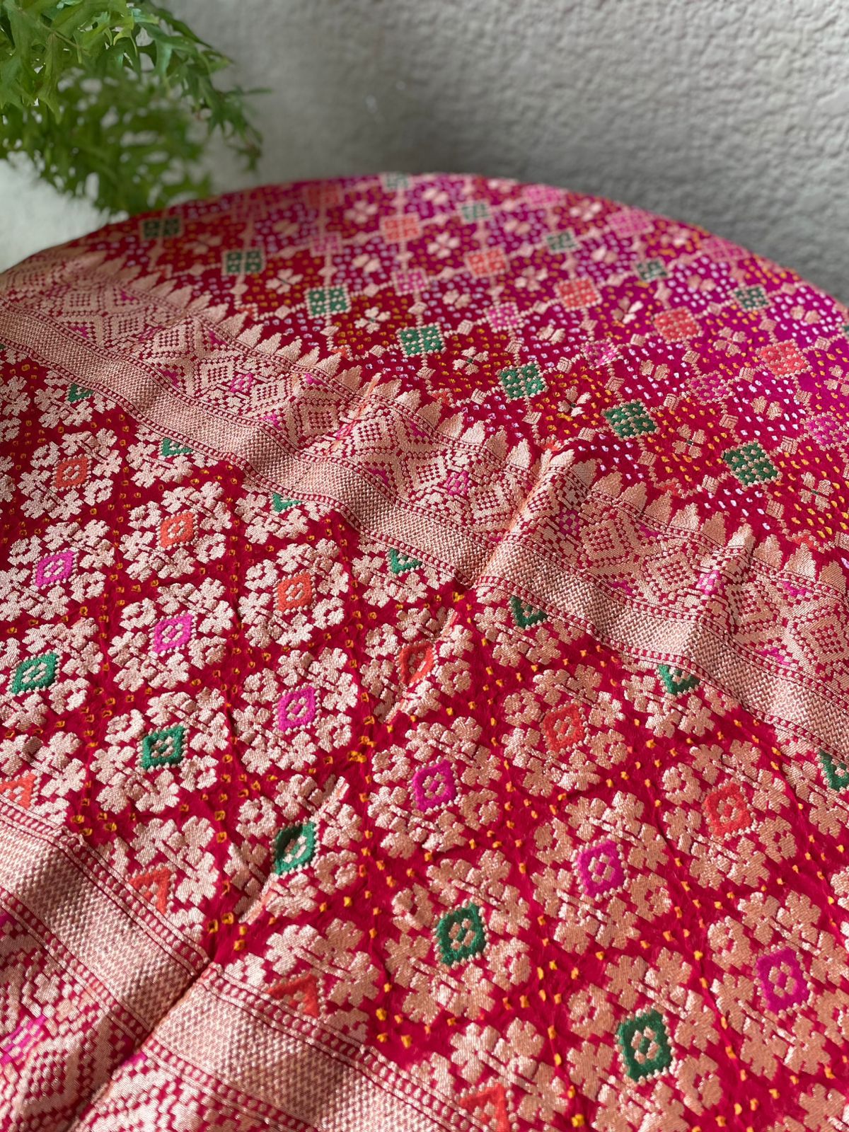 Farha - Red & Pink Meenakari Bandhani Dupatta