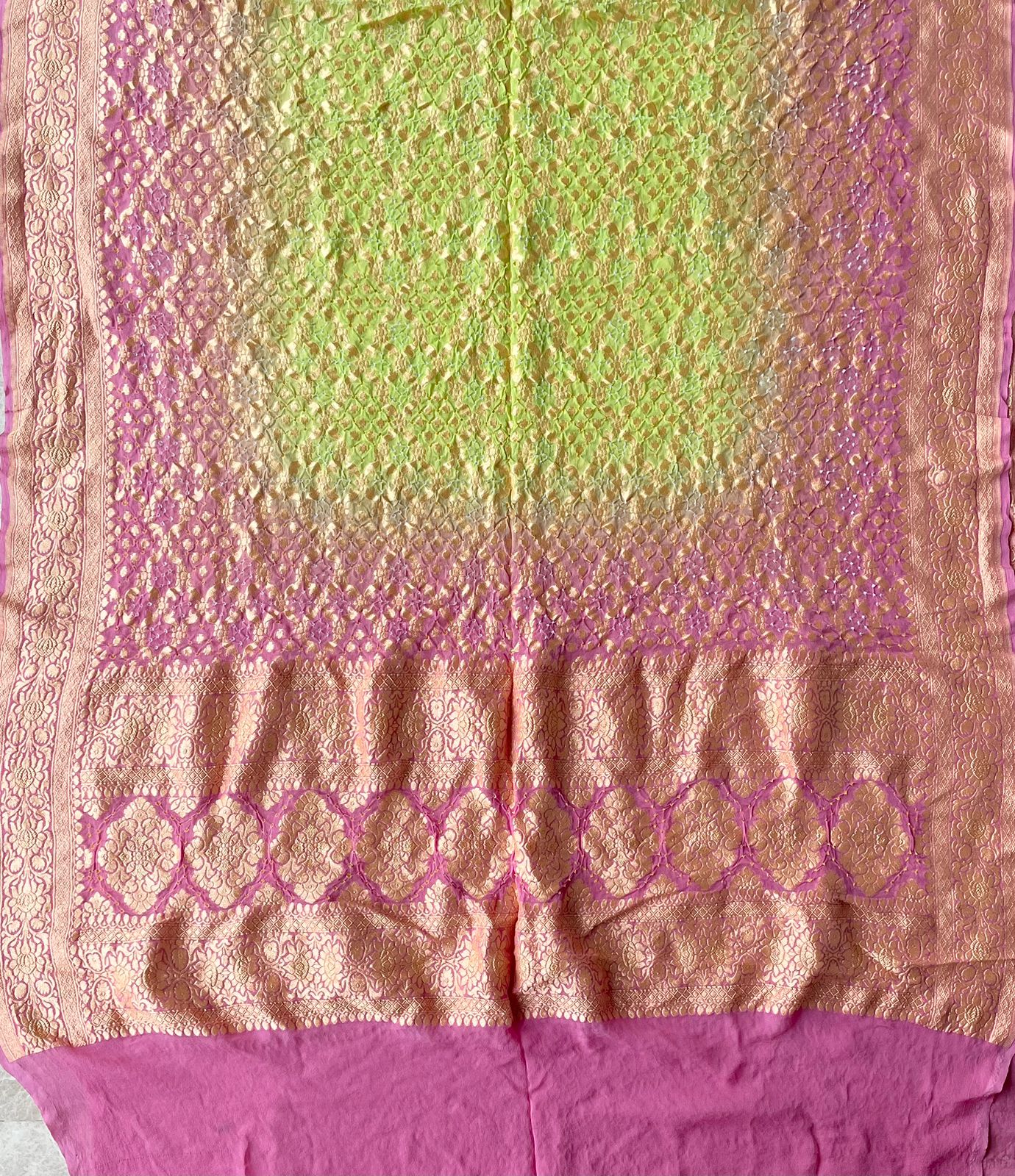 Gazal - Lilac & Green Bandhani Banarasi Dupatta