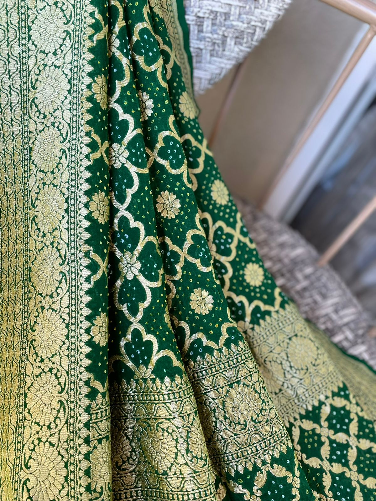 Aahana - Green Bandhani Banarasi Dupatta