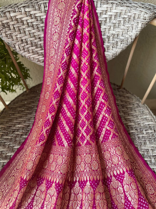 Joyita - Magenta & Pink Bandhani Banarasi Dupatta
