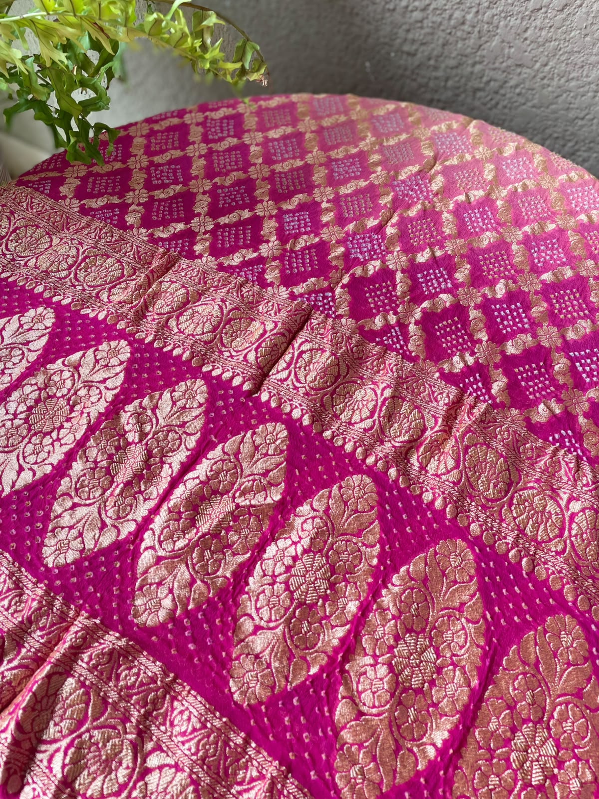 Divisha - Pink & Peach Bandhani Banarasi Dupatta