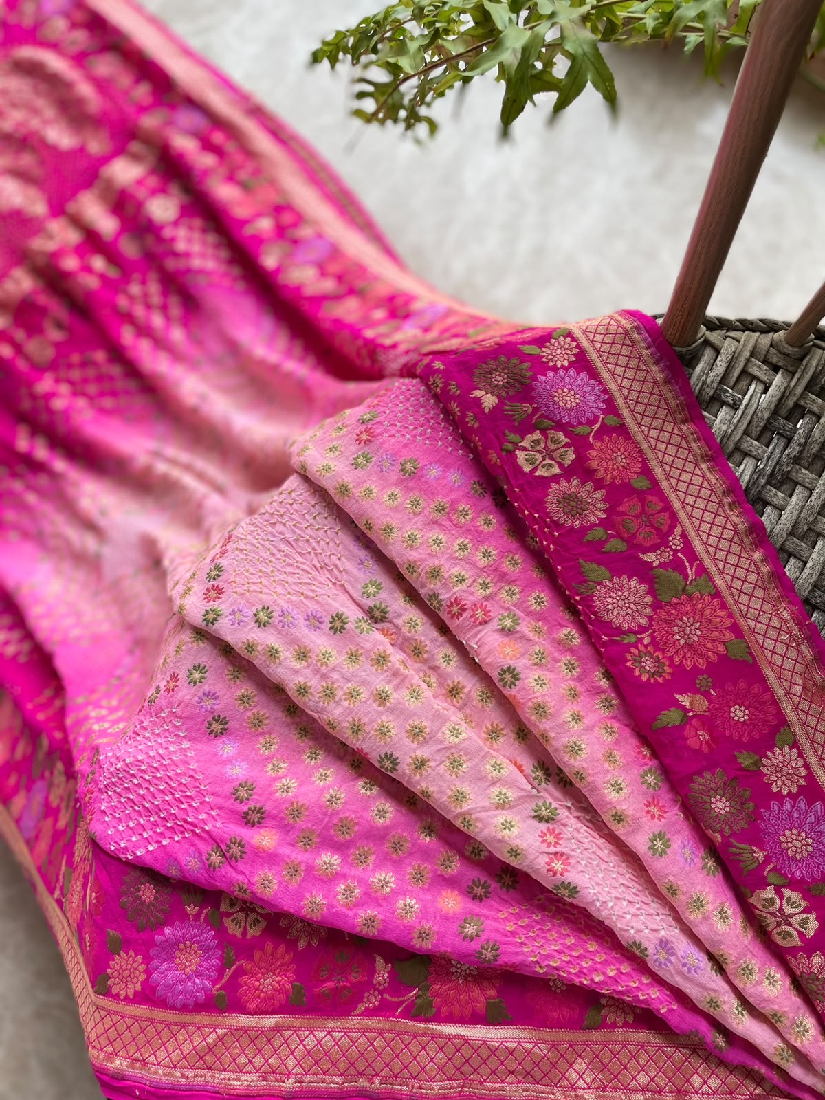 Tanuja - Pink & Peach Tilfi Meenakari Bandhani Saree