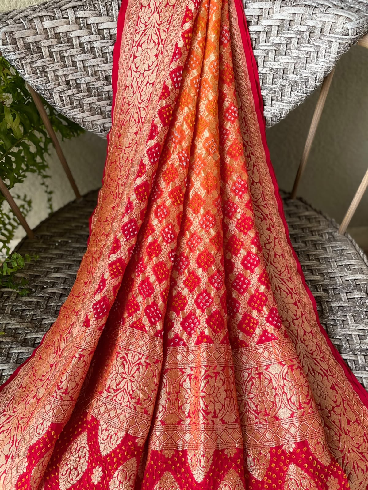 Aarzoo - Red & Orange Bandhani Banarasi Dupatta