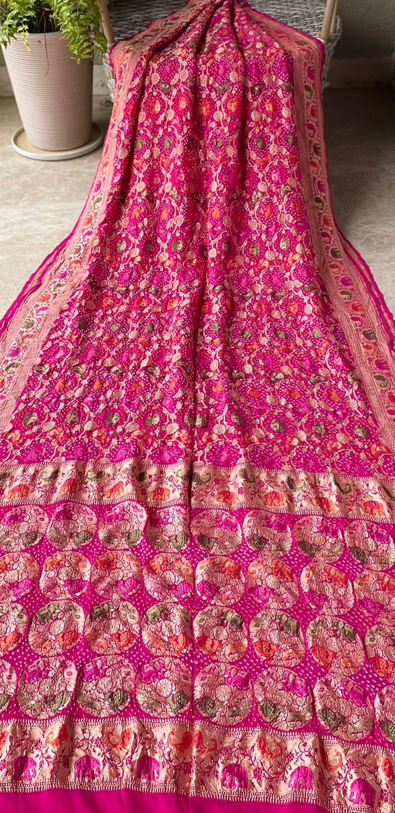 Vritti - Pink Tilfi Meenakari Bandhani Saree