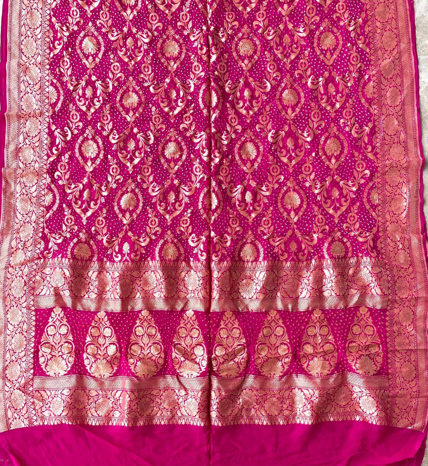 Enakshi - Pink Bandhani Banarasi Dupatta