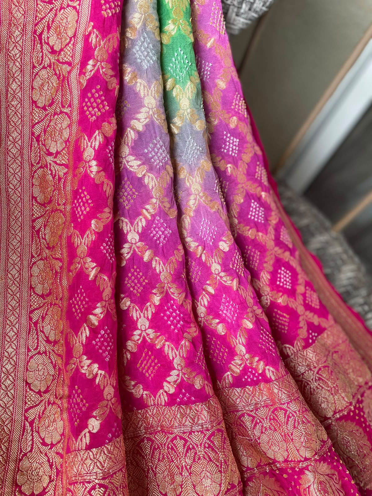 Nandani - Pink & Green Bandhani Banarasi Dupatta