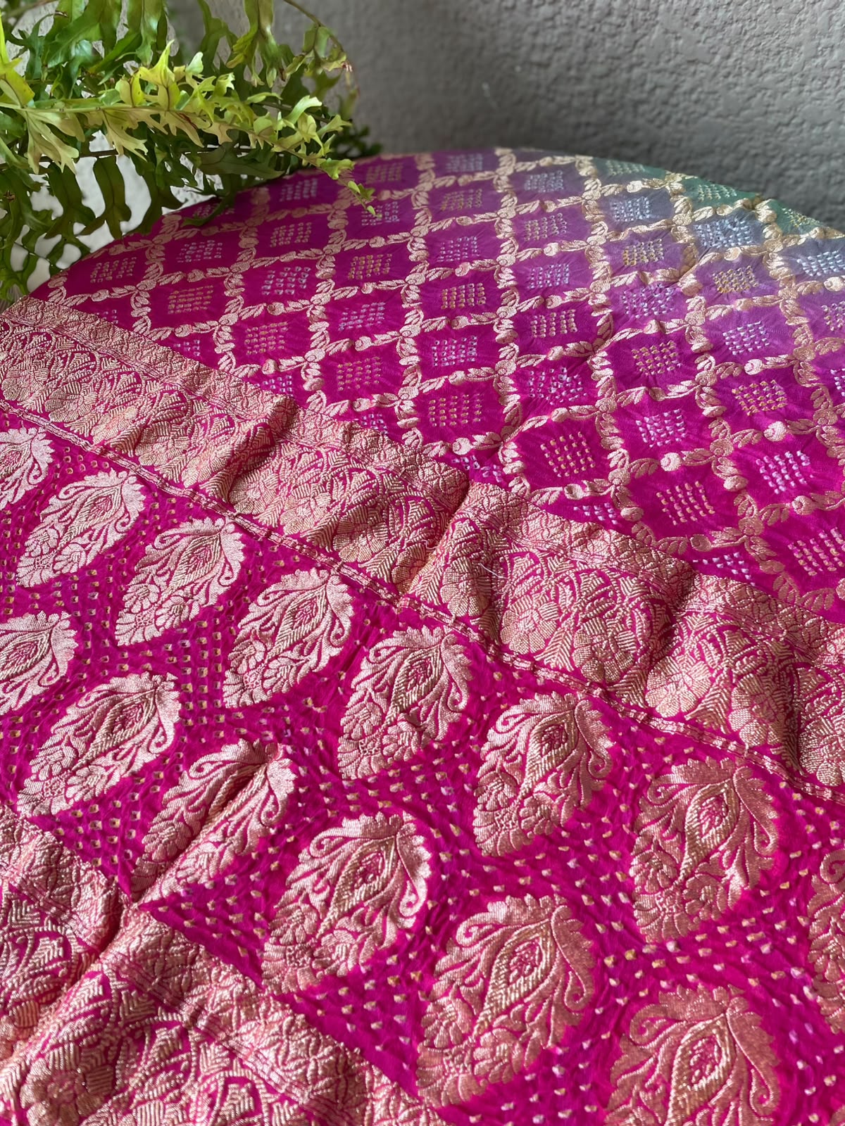 Nandani - Pink & Green Bandhani Banarasi Dupatta