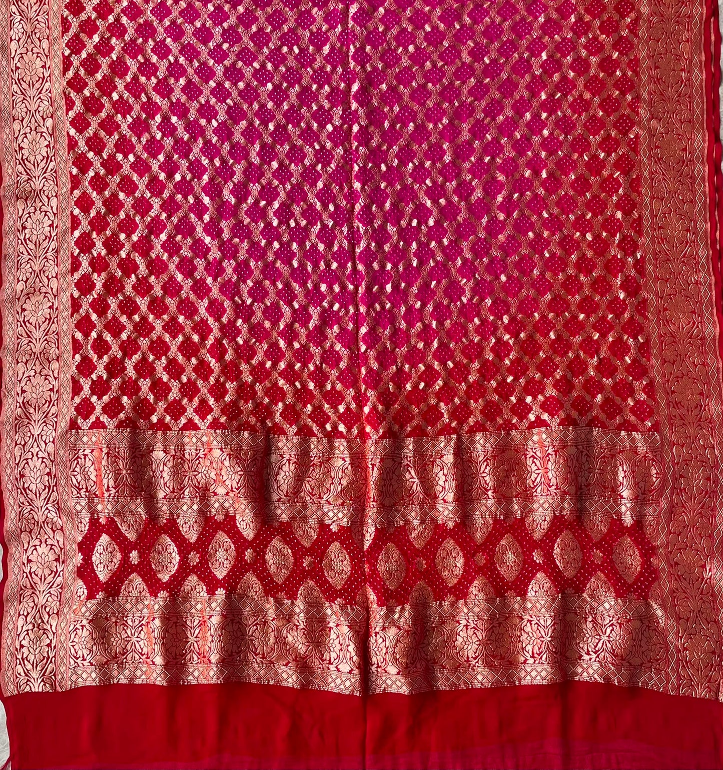 Mansi - Red & Pink Bandhani Banarasi Dupatta