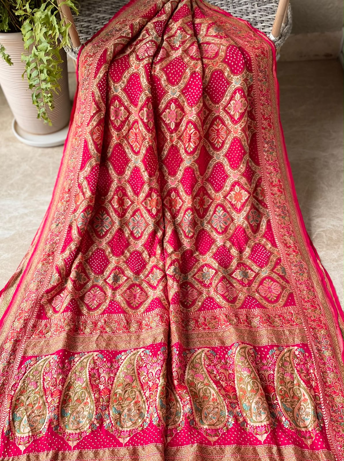 Shriya - Red Tilfi Meenakari Bandhani Saree