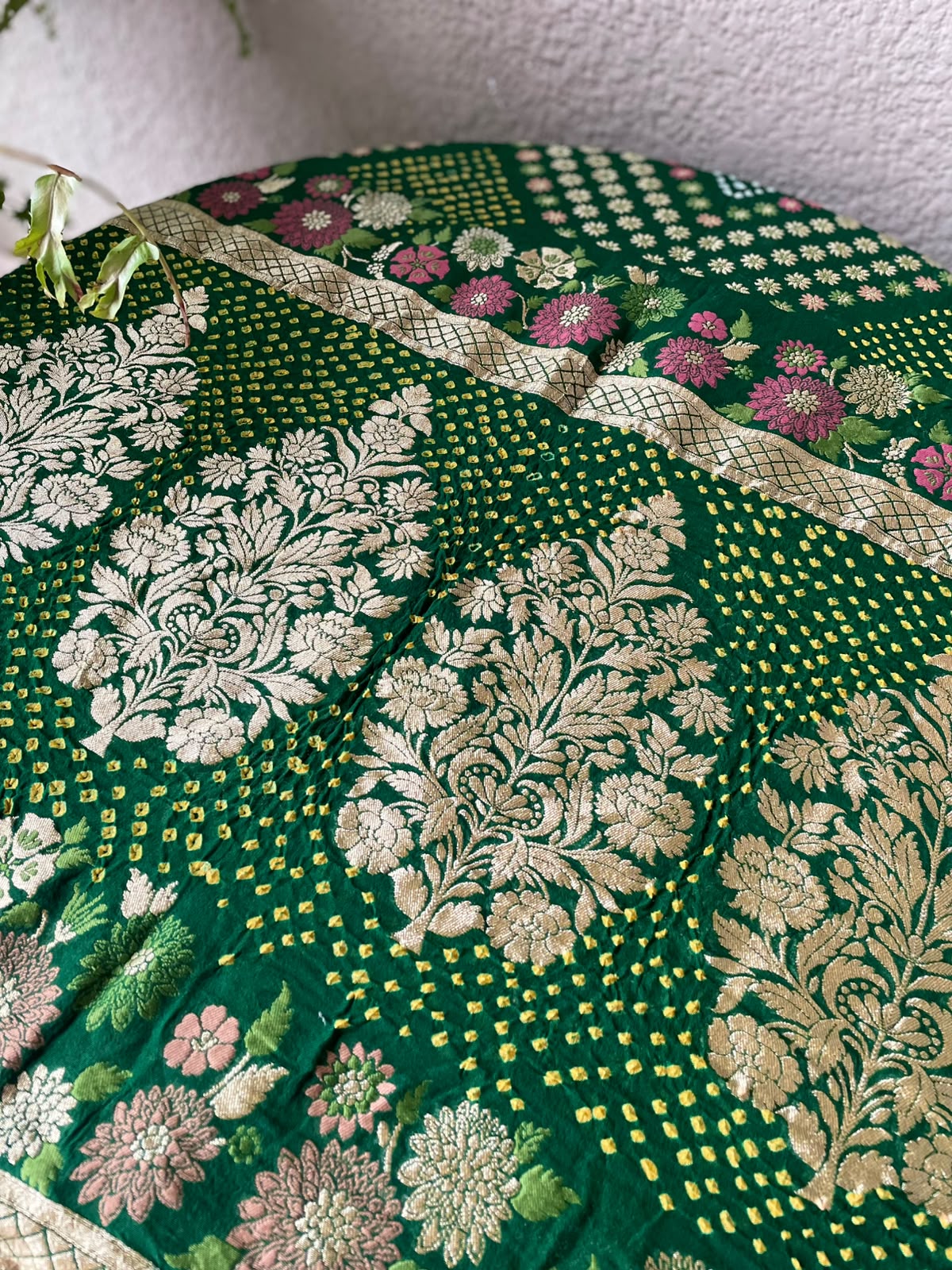 Bhumika - Green Tilfi Meenakari Bandhani Dupatta