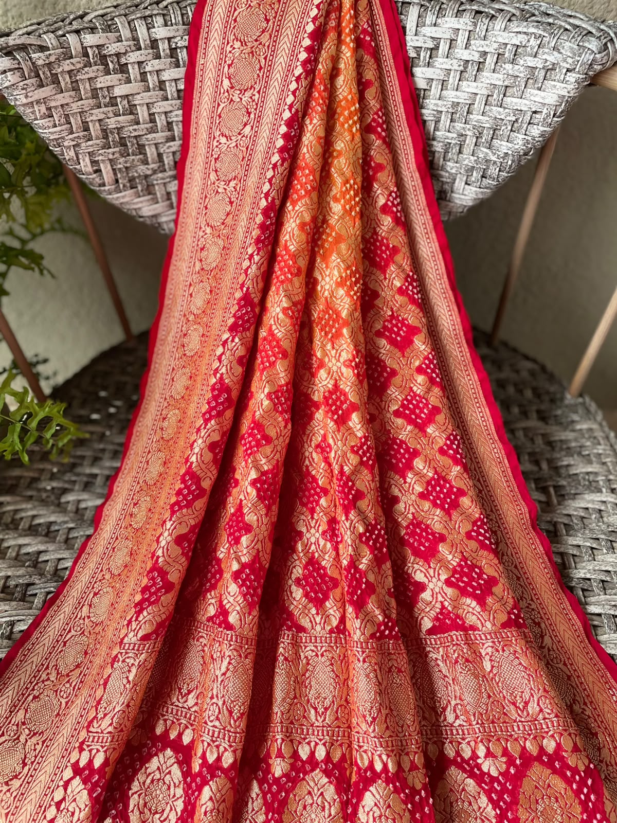 Hoor - Red & Orange Bandhani Banarasi Dupatta