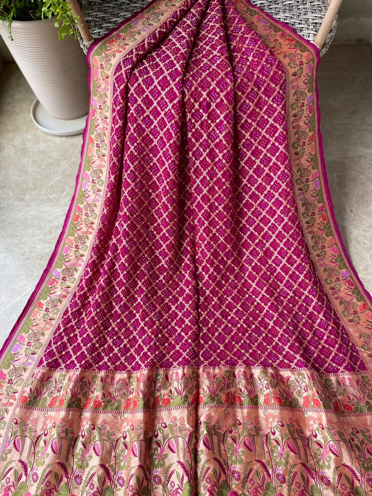 Mohini - Magenta Tilfi Meenakari Bandhani Saree