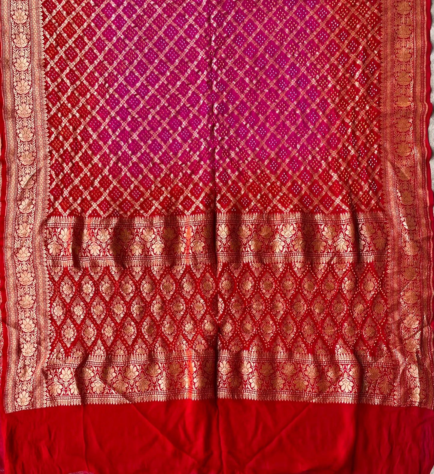 Preet - Red & Pink Bandhani Banarasi Dupatta