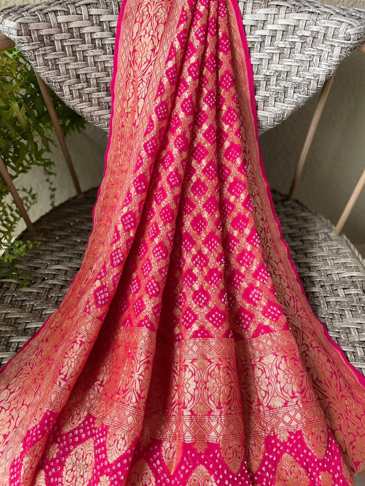 Diya - Rani Pink Bandhani Banarasi Dupatta