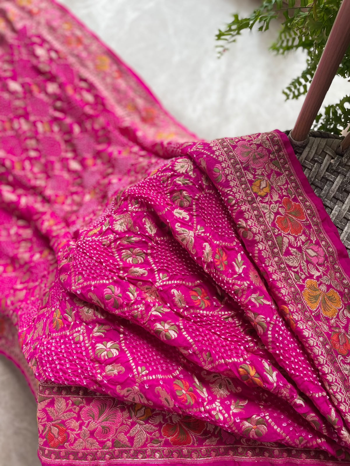 Sandhya - Pink Tilfi Meenakari Bandhani Saree