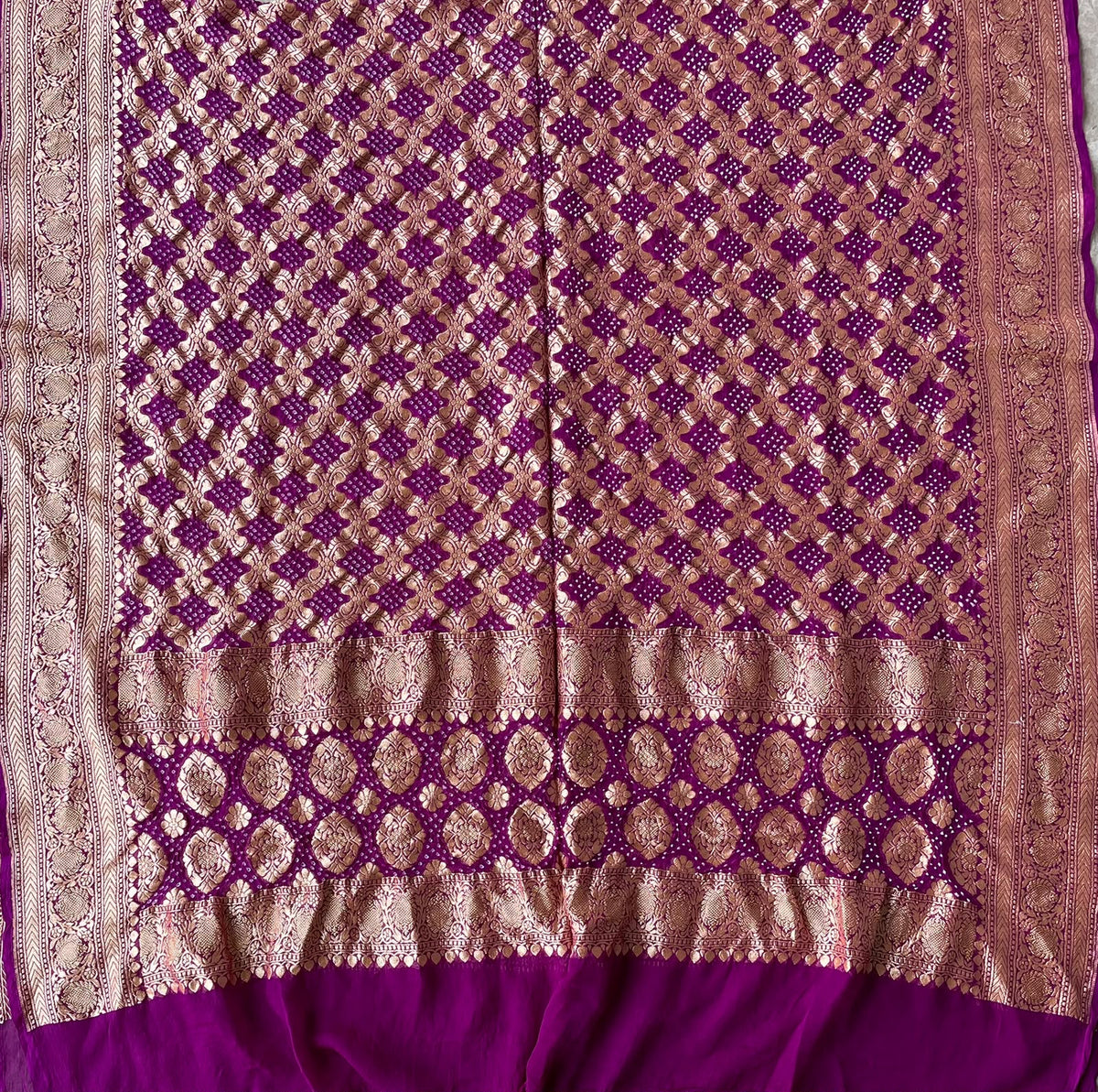 Zeenat - Magenta Bandhani Banarasi Dupatta
