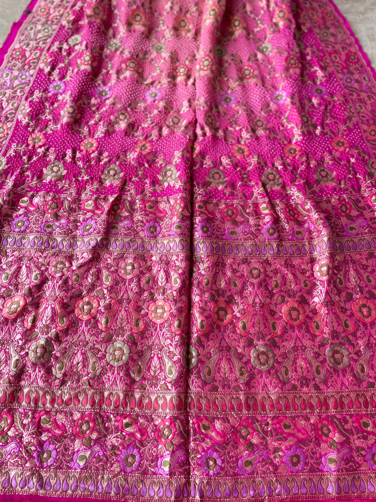 Tanuja - Pink & Peach Tilfi Meenakari Bandhani Saree