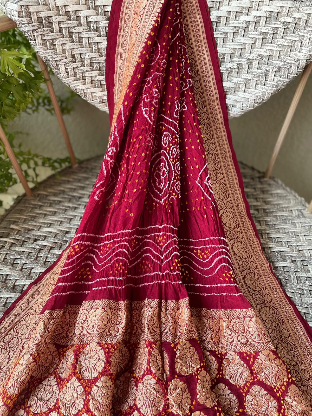 Kamini - Maroon Bandhani Banarasi Dupatta