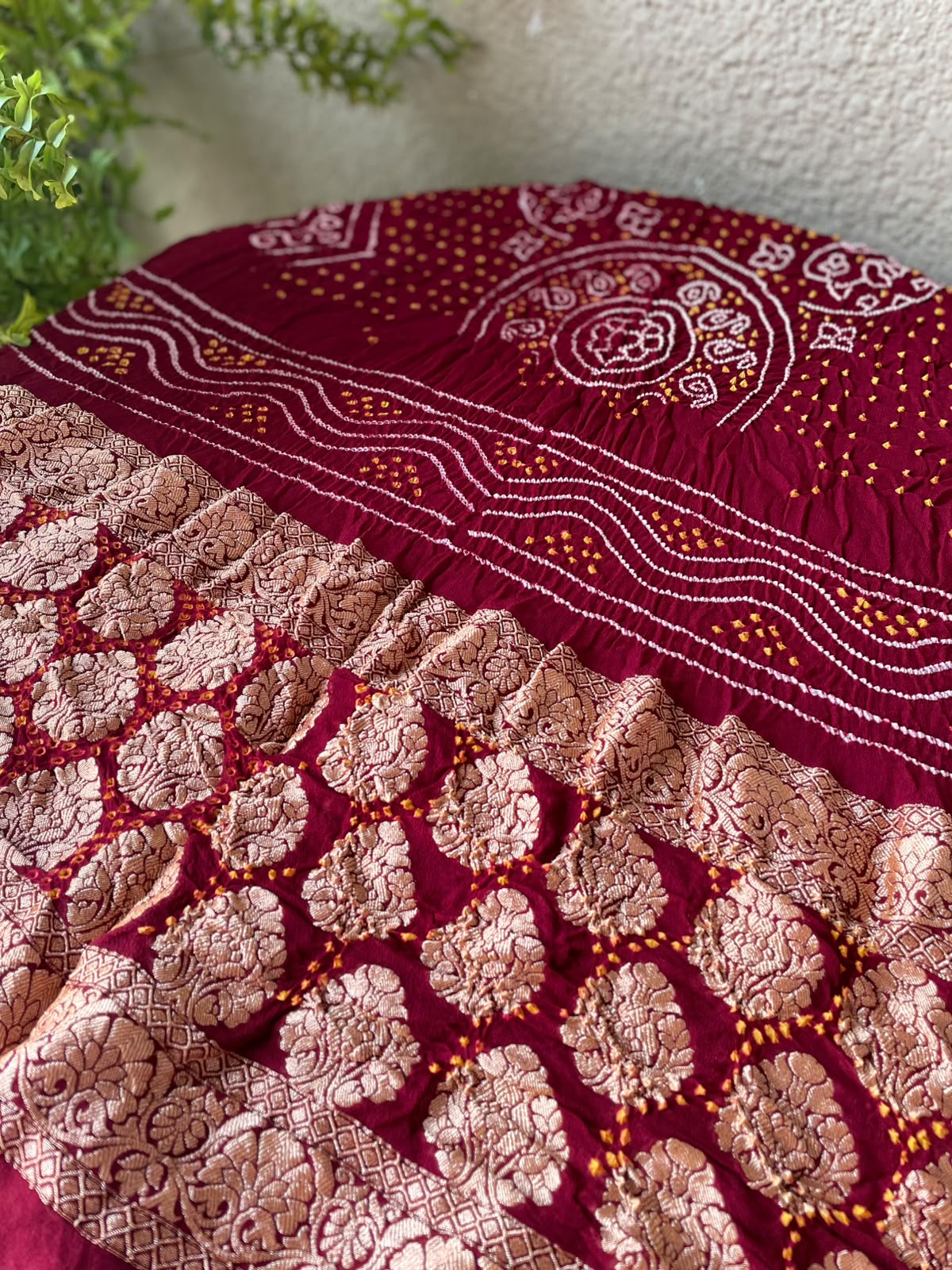 Kamini - Maroon Bandhani Banarasi Dupatta