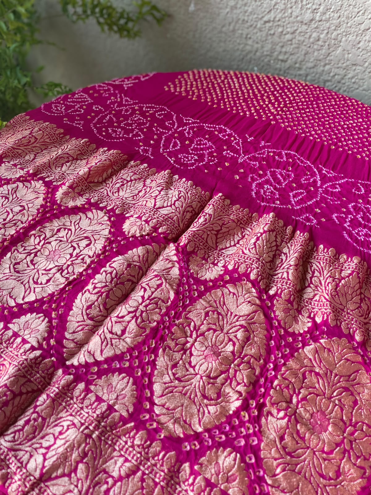 Mukta - Pink Bandhani Banarasi Dupatta